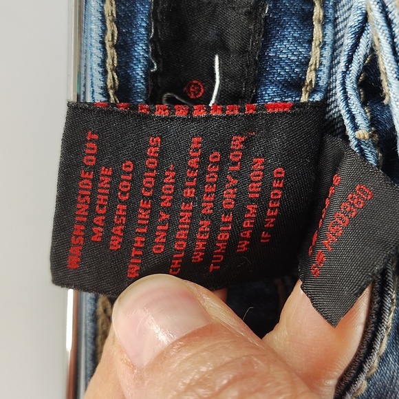 Earl Embroidered Leg Cropped Denim Jeans 12 - Picture 8 of 9